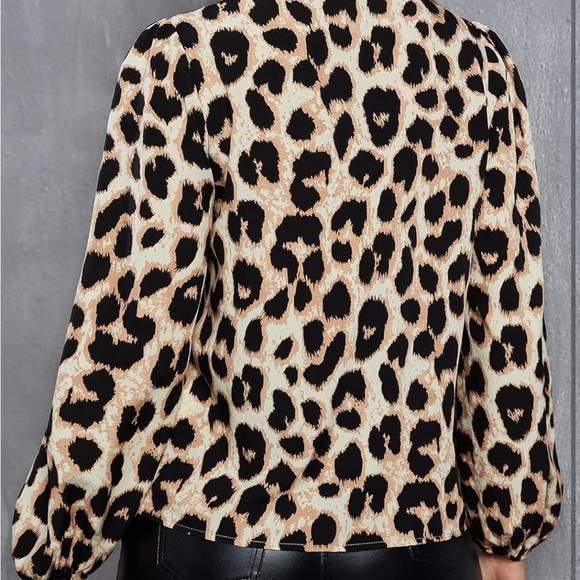 Leopard Print Women's Business Top - Picture 3 of 6